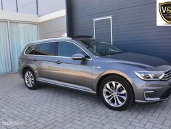 Grijs Gebruikt 2015 VW Passat Highline Stationwagen | € 12.950 (Eerlijke prijs)