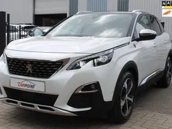 Wit, metallic lak Gebruikt 2018 Peugeot 3008 Crossway SUV | € 17.900 (Eerlijke prijs)