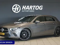Grijs Gebruikt 2018 Mercedes A180 Hatchback | € 21.900 (Eerlijke prijs)