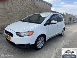 Wit Gebruikt 2012 Mitsubishi Colt Edition Hatchback | € 2.999 (Eerlijke prijs)