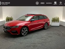 Rood Gebruikt 2021 Skoda Octavia Business Line Stationwagen | € 29.900 (Duur)