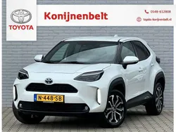Wit, metallic lak Gebruikt 2021 Toyota Yaris Cross Edition SUV | € 22.495