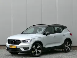 Grijs, metallic lak Gebruikt 2021 Volvo XC40 R-Design SUV | € 28.999 (Super prijs)