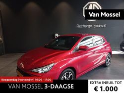 Rood Gebruikt 2024 MG MG3 Luxury Hatchback | € 21.995 (Eerlijke prijs)