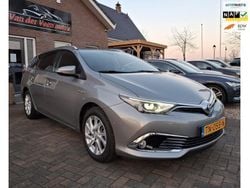Grijs Gebruikt 2018 Toyota Auris Executive Stationwagen | € 17.500 (Eerlijke prijs)