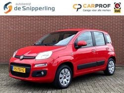 Rood Gebruikt 2017 Fiat Panda Lounge Hatchback | € 8.950 (Eerlijke prijs)