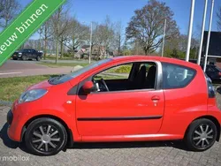 Rood Gebruikt 2007 Citroën C1 Hatchback | € 1.499 (Eerlijke prijs)