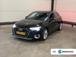 Zwart Gebruikt 2023 Audi A3 Sportback Advanced Hatchback | € 27.940 (Goede deal)