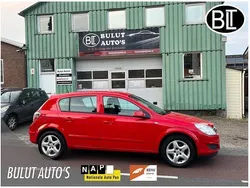 Rood Gebruikt 2008 Opel Astra Business Hatchback | € 1.650 (Eerlijke prijs)
