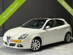 Wit Gebruikt 2011 Alfa Romeo Giulietta Progression Hatchback | € 7.999 (Iets duurder)