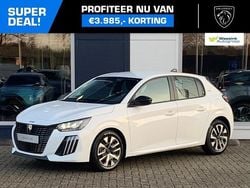 Wit Nieuw 2025 Peugeot 208 Style Hatchback | € 22.935 (Goede deal)