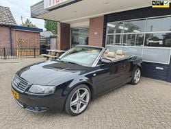 Zwart Gebruikt 2002 Audi A4 Cabriolet Exclusive Cabriolet | € 3.995 (Eerlijke prijs)