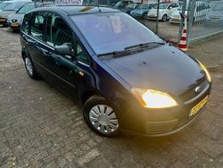 Blauw, metallic lak Gebruikt 2006 Ford C-MAX MPV | € 1.500 (Goede deal)