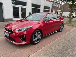 Rood Gebruikt 2019 Kia ProCeed Hatchback | € 19.450 (Goede deal)