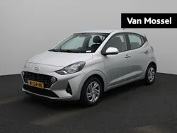 Grijs Gebruikt 2022 Hyundai i10 Comfort Hatchback | € 17.940 (Eerlijke prijs)