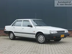 Wit Gebruikt 1985 Toyota Camry Sedan | € 9.990