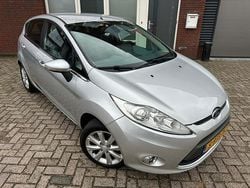 Grijs Gebruikt 2009 Ford Fiesta S Hatchback | € 3.750 (Eerlijke prijs)