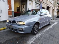 Blauw Gebruikt 1999 Lancia Delta Sedan | € 990