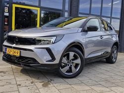 Grijs Gebruikt 2023 Opel Grandland X SUV | € 29.950 (Eerlijke prijs)