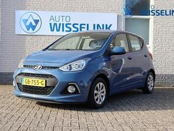 Blauw Gebruikt 2015 Hyundai i10 Comfort Hatchback | € 5.750 (Eerlijke prijs)