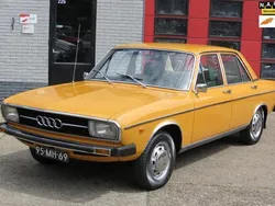 Oranje Gebruikt 1976 Audi 100 Sedan | € 9.999