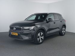 Zwart Gebruikt 2023 Volvo XC40 Core SUV | € 36.245 (Eerlijke prijs)