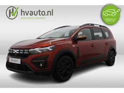 Bruin Gebruikt 2025 Dacia Jogger Extreme MPV | € 24.545 (Iets duurder)