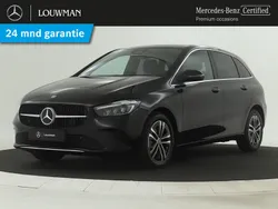 Zwart Gebruikt 2024 Mercedes B250e Business MPV | € 38.745 (Eerlijke prijs)