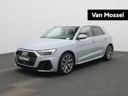 Grijs Gebruikt 2024 Audi A1 Sportback Comfort Hatchback | € 32.400 (Duur)
