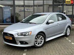 Grijs Gebruikt 2016 Mitsubishi Lancer Edition Hatchback | € 11.950 (Iets duurder)