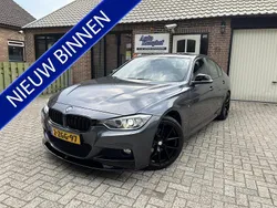 Grijs Gebruikt 2015 BMW 316 M Performance Sedan | € 13.950 (Eerlijke prijs)
