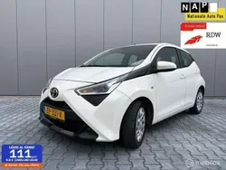 Wit Gebruikt 2019 Toyota Aygo X-play Hatchback | € 6.750 (Goede deal)