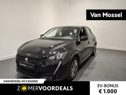 Zwart Gebruikt 2022 Peugeot e-208 Active Hatchback | € 18.935 (Goede deal)