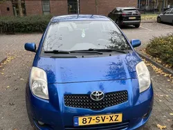 Blauw Gebruikt 2006 Toyota Yaris Luna Hatchback | € 4.250 (Eerlijke prijs)
