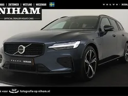 Blauw Gebruikt 2025 Volvo V60 Plus Stationwagen | € 60.290