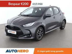 Grijs Gebruikt 2021 Toyota Yaris Hybrid Active Hatchback | € 17.949 (Eerlijke prijs)