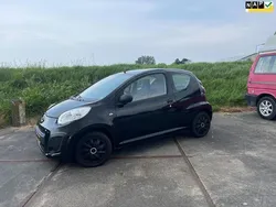 Zwart Gebruikt 2013 Citroën C1 Attraction Hatchback | € 3.975 (Eerlijke prijs)