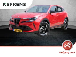 Rood Gebruikt 2024 Alfa Romeo Junior Edizione Speciale SUV | € 32.925 (Eerlijke prijs)