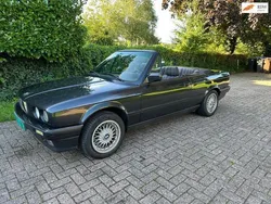 Zwart Gebruikt 1992 BMW 318 Sedan | € 12.750