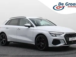 Wit Gebruikt 2022 Audi A3 Sportback Competition Hatchback | € 29.950 (Super prijs)