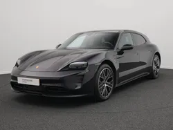 Diepzwart metallic Gebruikt 2022 Porsche Taycan GTS Sport Turismo Sedan | € 89.750 (Duur)