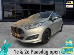 Grijs Gebruikt 2014 Ford Fiesta Titanium Hatchback | € 6.949 (Eerlijke prijs)