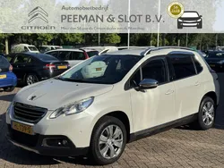 Wit Gebruikt 2015 Peugeot 2008 Premium SUV | € 10.245