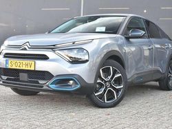 Grijs Gebruikt 2021 Citroën e-C4 Shine SUV | € 14.900 (Goede deal)