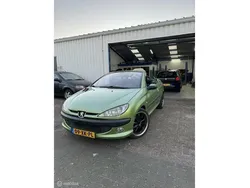 Groen Gebruikt 2002 Peugeot 206 CC Sport Cabriolet | € 1.250 (Eerlijke prijs)