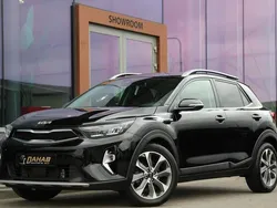 Zwart Gebruikt 2023 Kia Stonic Platinum Edition SUV | € 22.900 (Eerlijke prijs)