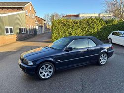 Blauw Gebruikt 2001 BMW 325 Cabriolet | € 9.250 (Eerlijke prijs)