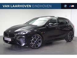 Zwart Gebruikt 2024 BMW 120 Comfort Edition Hatchback | € 39.950 (Goede deal)