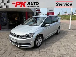 Grijs Gebruikt 2020 VW Touran Comfortline MPV | € 27.945 (Eerlijke prijs)