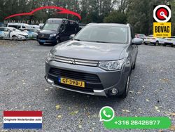 Blauw Gebruikt 2015 Mitsubishi Outlander P-HEV Edition SUV | € 7.740 (Goede deal)